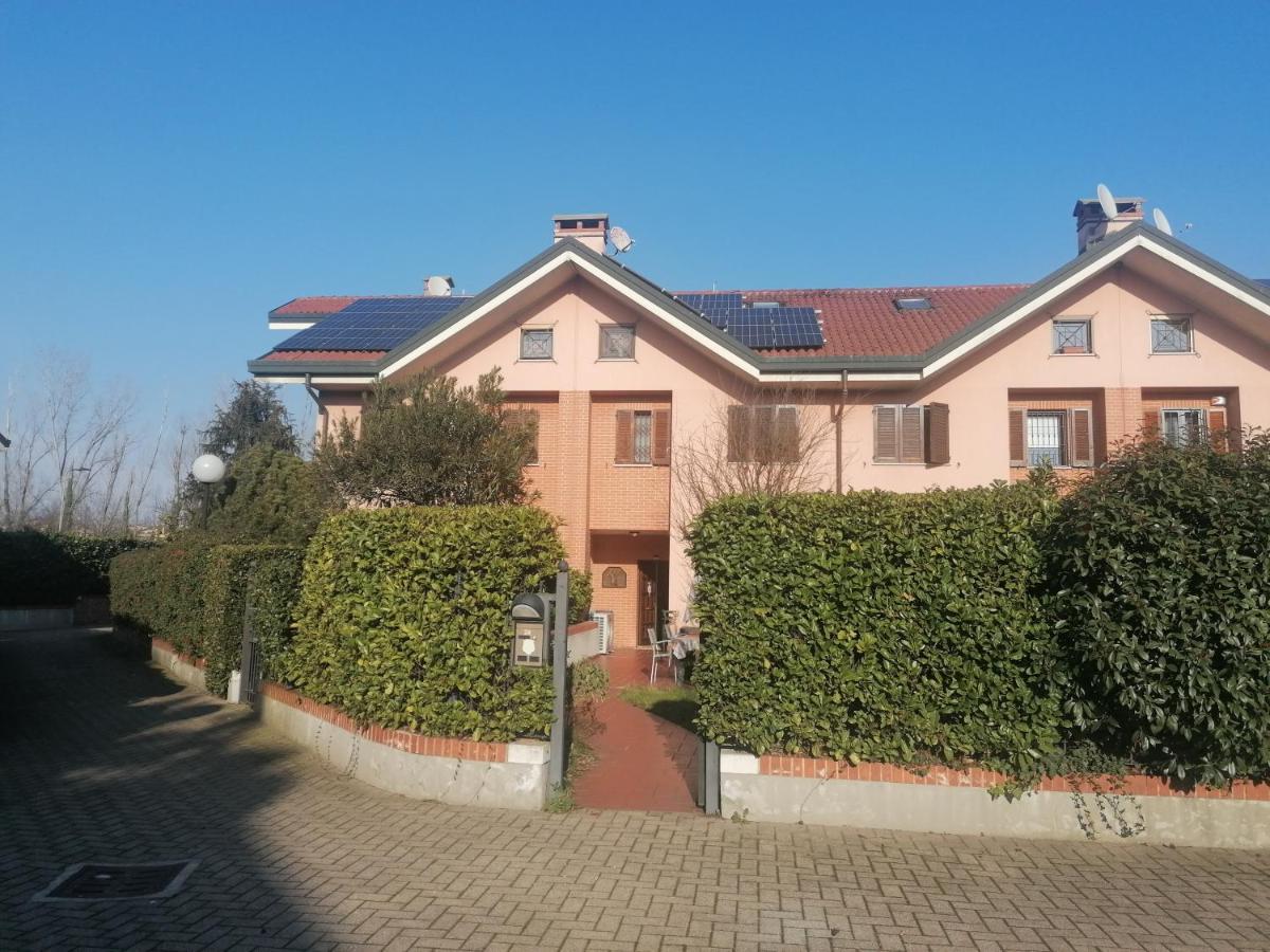 La Casa Blu- Forum Di Assago, Ospedale Humanitas, Milanofiori, Ieo Rozzano Esterno foto